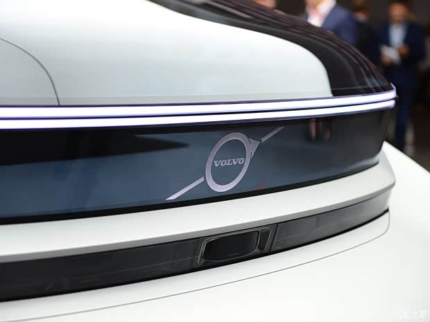 沃尔沃(进口) 360c Concept 2018款 基本型 沃尔沃(进口) 360c Concept 2018款 基本型