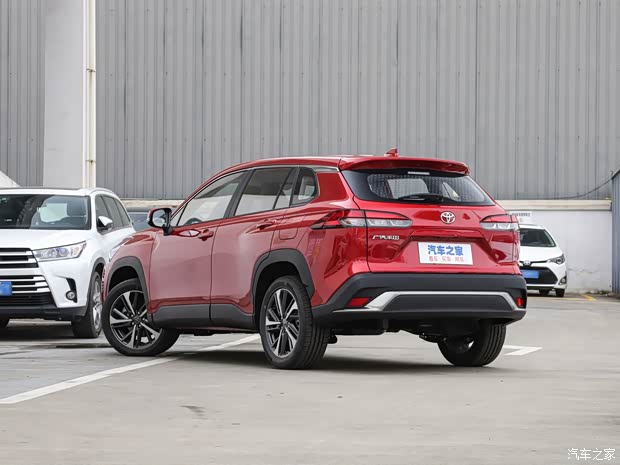 广汽丰田 锋兰达 2022款 2.0L CVT豪华PLUS版 广汽丰田 锋兰达 2022款 2.0L CVT豪华PLUS版