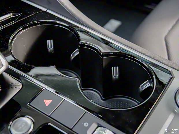 大众(进口) 途锐 2018款 R-Line