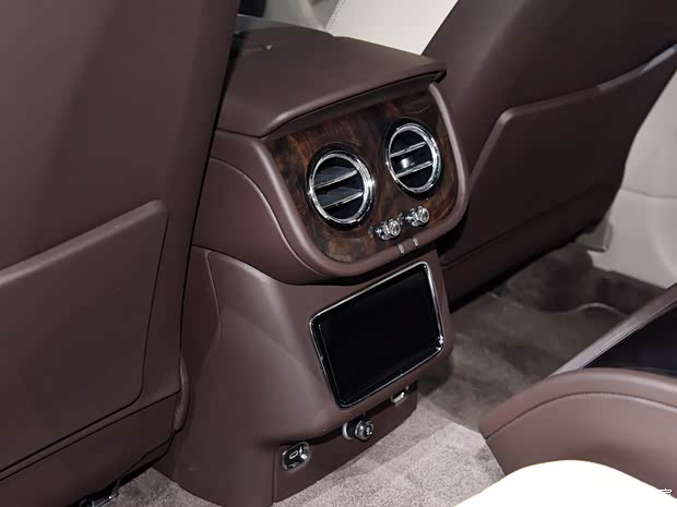 宾利 添越 2021款 4.0T V8 First Edition 限量版