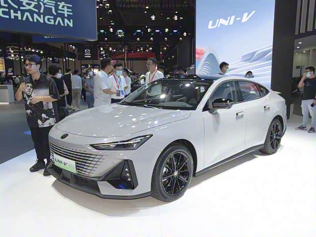 長安汽車 長安UNI-V新能源 2022款 藍鯨iDD 1.5T 基本型