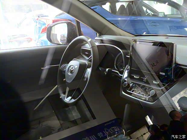 一汽丰田 卡罗拉锐放 2022款 基本型