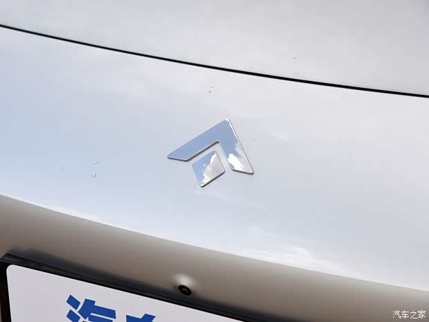 埃安 昊铂Hyper GT 2023款 560七翼版 埃安 昊铂Hyper GT 2023款 560七翼版