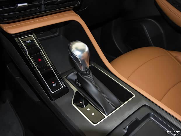 上汽集团 荣威i5 2023款 1.5L CVT旗舰版