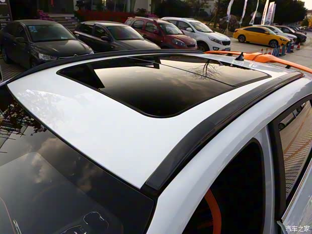 长安汽车 长安欧尚X5 2022款 1.5T DCT飓风音速版