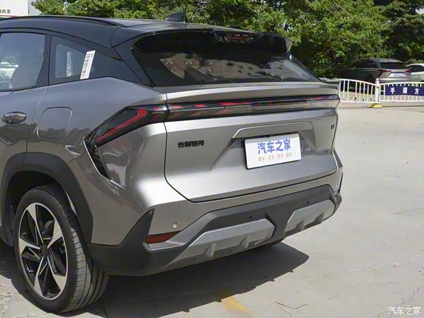 吉利汽車 銀河L7 2023款 插混 基本型