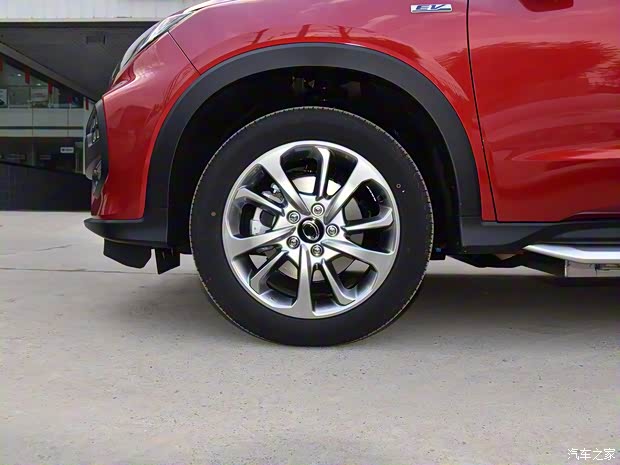 东风本田 思铭X-NV 2020款 电掣版