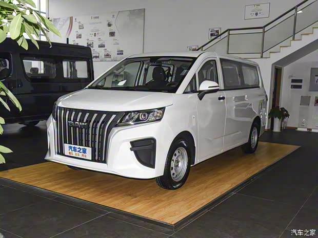 北京汽車制造廠 王牌M7 2022款 1.6L 長軸標(biāo)準(zhǔn)型 7座