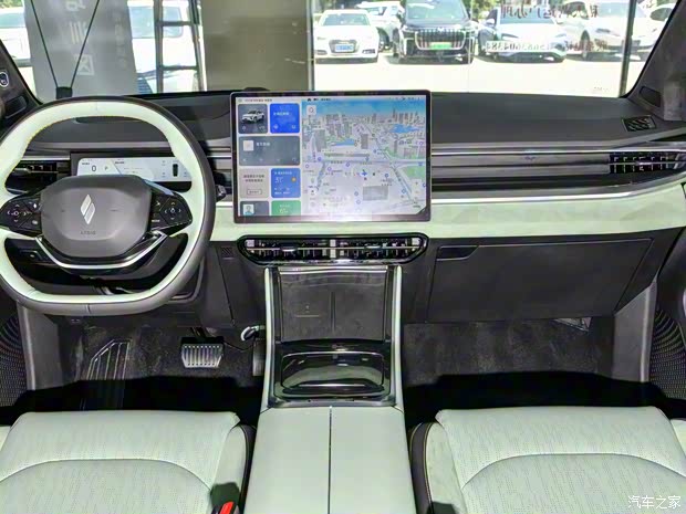 睿藍(lán)汽車 睿藍(lán)7 2023款 605km 獵光