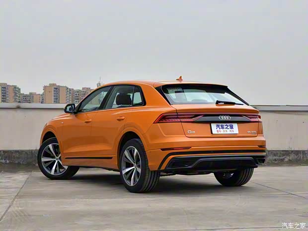 奥迪(进口) 奥迪Q8 2019款 55 TFSI 甄选动感型