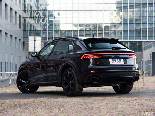 Audi Sport 奧迪RS Q8 2021款 RS Q8 4.0T