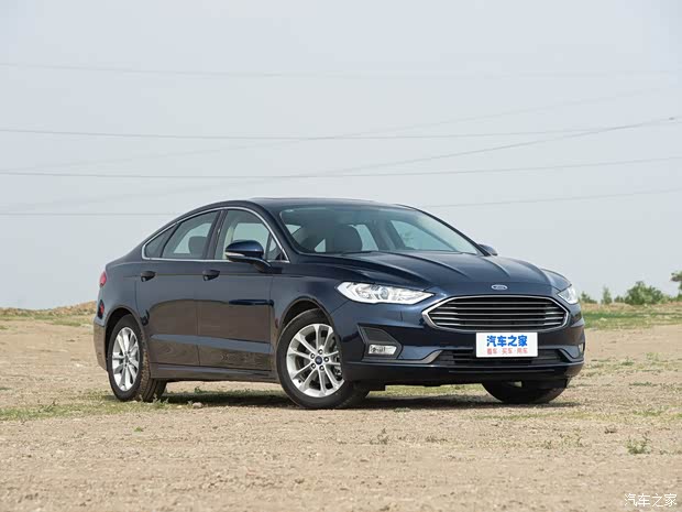 长安福特 蒙迪欧 2020款 EcoBoost 180 时尚型