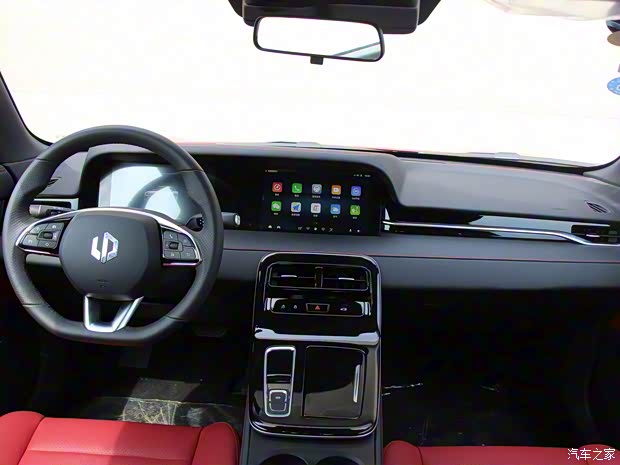 零跑汽车 零跑S01 2019款 380 Pro 零跑汽车 零跑S01 2019款 380 Pro