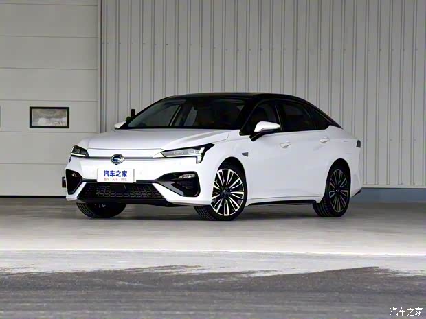 广汽新能源 Aion S 2019款 概念版 广汽新能源 Aion S 2019款 概念版