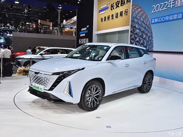 長安汽車 長安歐尚Z6新能源 2022款 藍(lán)鯨iDD 150KM旗艦PLUS智慧泊車版