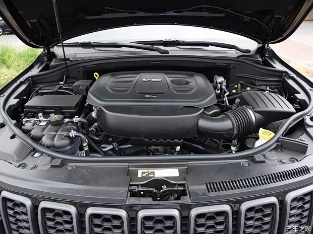 Jeep(进口) 大切诺基(进口) 2018款 3.6L 高性能四驱版