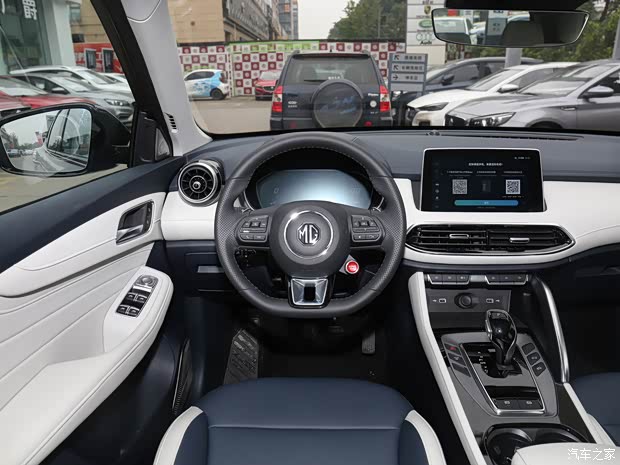 上汽集团 MG领航 2021款 300TGI 自动两驱Trophy智尊版