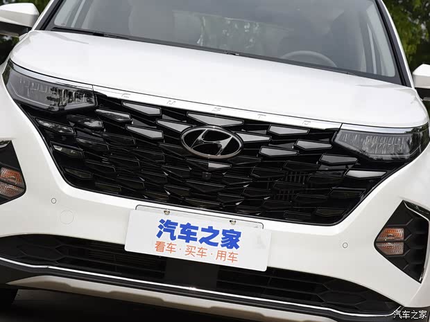 北京现代 库斯途 2021款 2.0T 智爱旗舰版