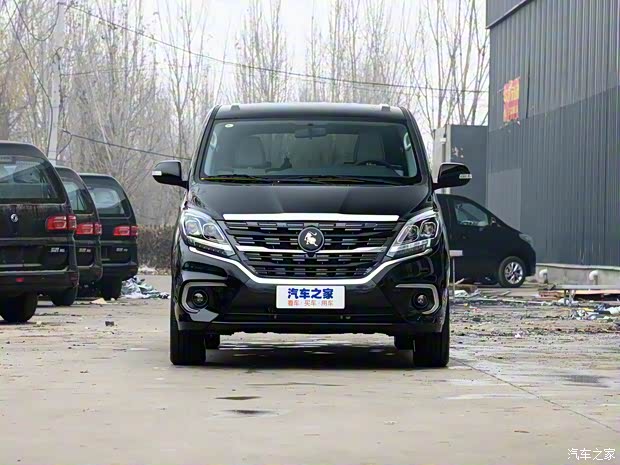 東風(fēng)風(fēng)行 風(fēng)行M7 2022款 領(lǐng)爵款 2.0T 自動侯爵版