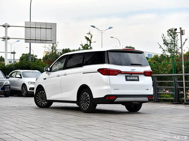 長(zhǎng)安汽車 長(zhǎng)安歐尚科尚 2019款 1.5T 自動(dòng)旗艦型 國(guó)VI 長(zhǎng)安汽車 長(zhǎng)安歐尚科尚 2019款 1.5T 自動(dòng)旗艦型 國(guó)VI