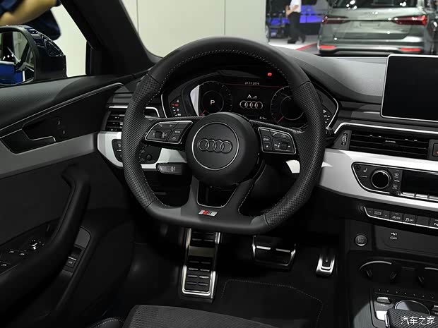 奧迪(進(jìn)口) 奧迪A4(進(jìn)口) 2020款 Avant 40 TFSI 時(shí)尚型