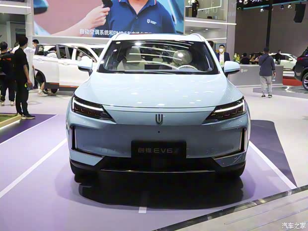 創(chuàng)維汽車 創(chuàng)維EV6 2023款 總裁版 創(chuàng)維汽車 創(chuàng)維EV6 2023款 總裁版