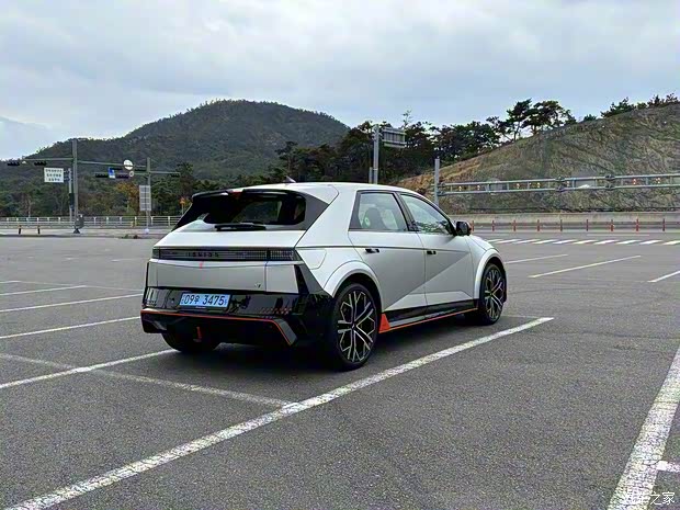 現(xiàn)代N IONIQ 5 N 2023款  N