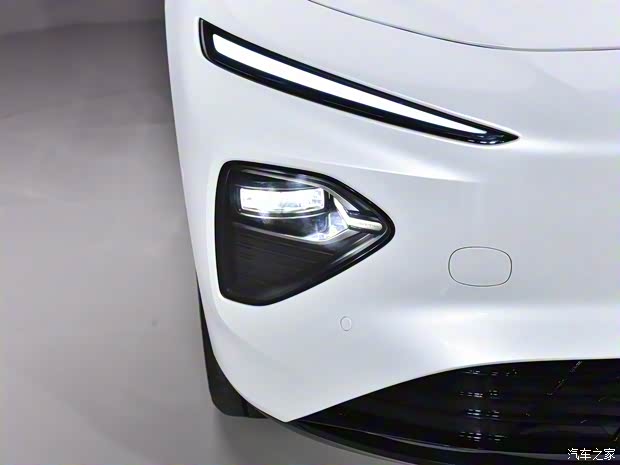 上汽集团 荣威D7 2023款 EV 磷酸铁锂 上汽集团 荣威D7 2023款 EV 磷酸铁锂