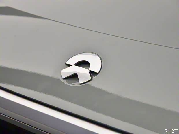 蔚來(lái) 蔚來(lái)ES8 2022款 100kWh 簽名版 六座