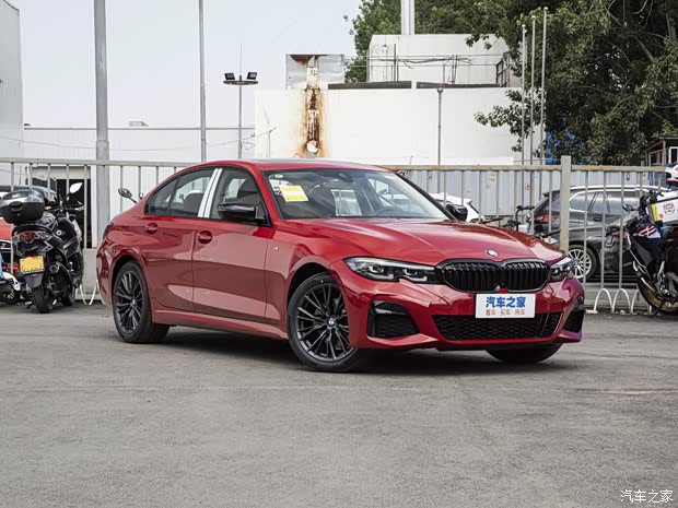 华晨宝马 宝马3系 2022款 改款 325i M运动曜夜套装 华晨宝马 宝马3系 2022款 改款 325i M运动曜夜套装