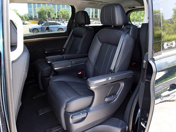 廣汽乘用車 傳祺GM8 2020款 大師版