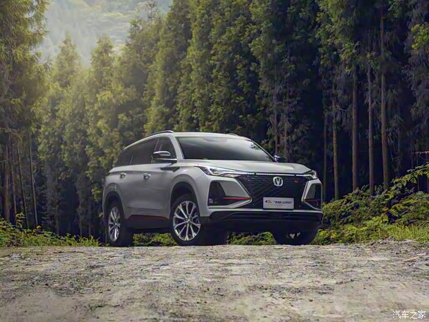 长安汽车 长安CS75 PLUS 2021款 2.0T 自动旗舰型 长安汽车 长安CS75 PLUS 2021款 2.0T 自动旗舰型