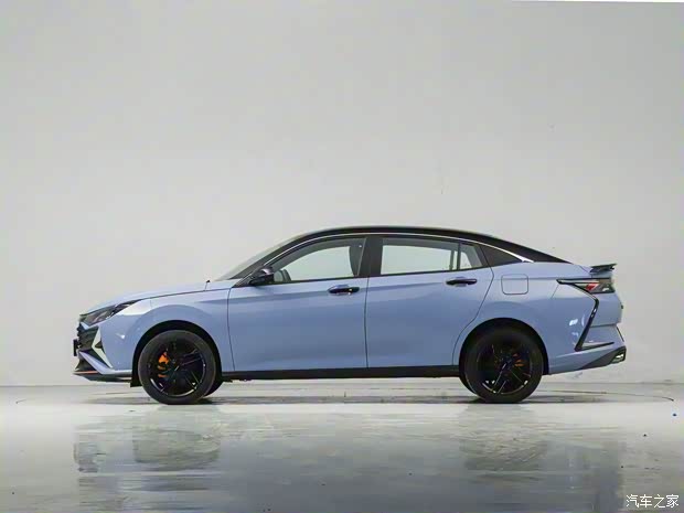 东风乘用车 奕炫 2023款 马赫版 1.5T 自动冠军版PLUS 东风乘用车 奕炫 2023款 马赫版 1.5T 自动冠军版PLUS