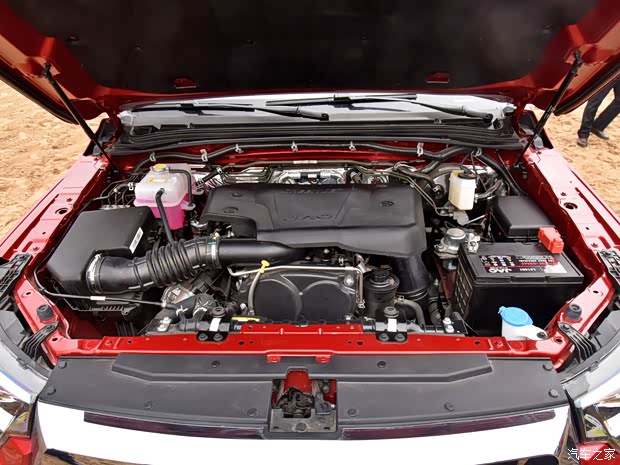 江淮汽车 帅铃T8 2019款 2.0T汽油四驱尊贵型标双HFC4GA3-4D 江淮汽车 帅铃T8 2019款 2.0T汽油四驱尊贵型标双HFC4GA3-4D