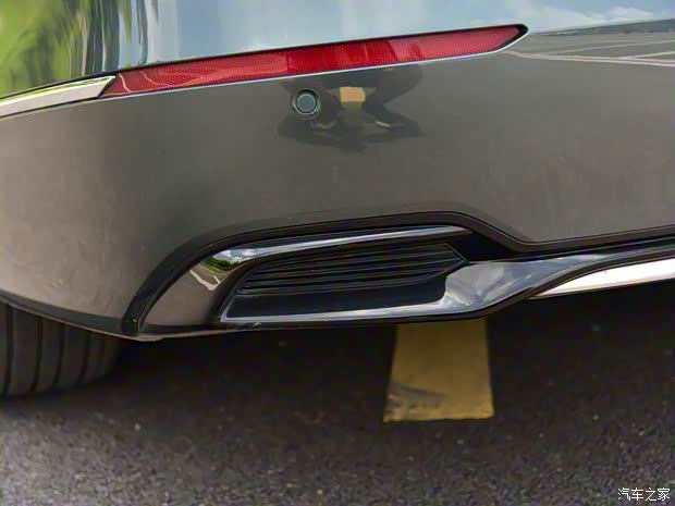 東風(fēng)本田 英仕派 2022款 銳·混動 2.0L 凈越版