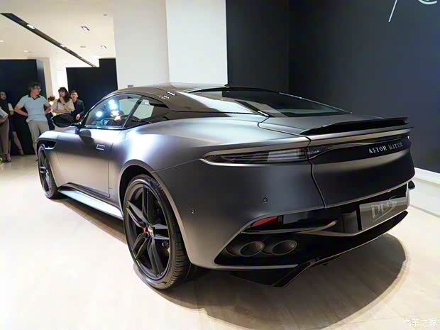 阿斯顿·马丁 阿斯顿·马丁DBS 2019款 DBS Superleggera