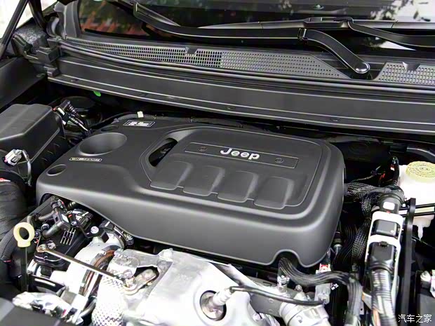 广汽菲克Jeep 大指挥官 2018款 2.0T 四驱臻享版 国V