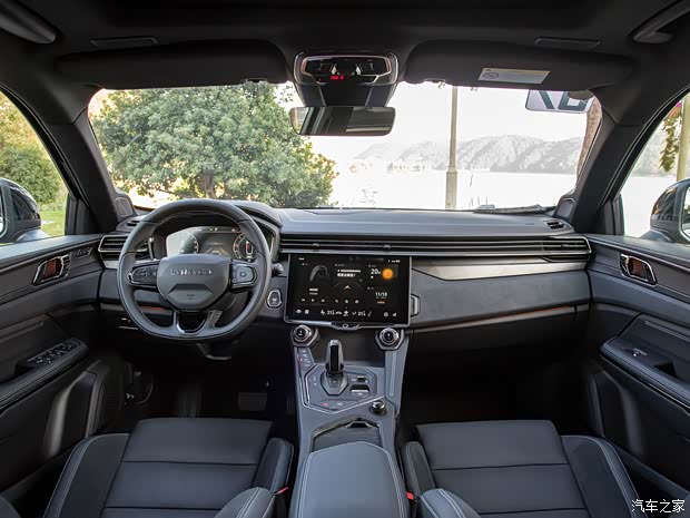 领克 领克01 2021款 2.0TD 四驱暗夜版