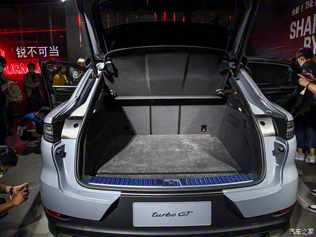 保時(shí)捷 Cayenne 2021款 Cayenne Turbo GT 4.0T