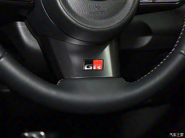 丰田(进口) YARiS(进口) 2020款 GR YARiS 日本版 丰田(进口) YARiS(进口) 2020款 GR YARiS 日本版