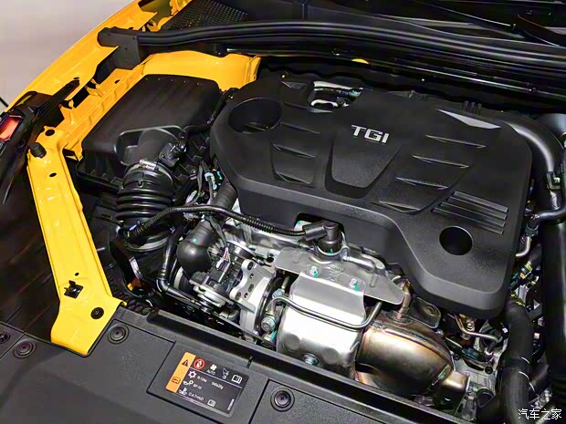 上汽集团 名爵5 2021款 300TGI DCT潮越青奢限定版