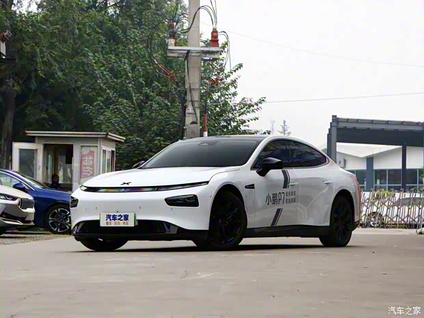 小鵬汽車 小鵬汽車P7 2020款 四驅(qū)高性能智享版