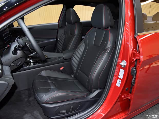 北京现代 伊兰特 2021款 240TGDi TOP旗舰版