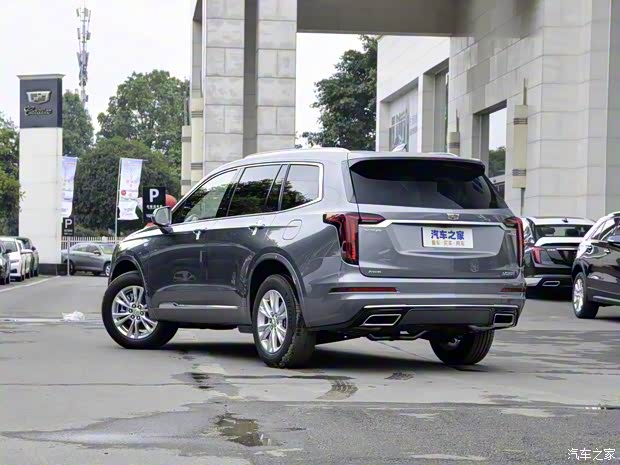 上汽通用凱迪拉克 凱迪拉克XT6 2020款 28T 七座四驅(qū)風(fēng)尚型