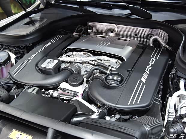 梅赛德斯-AMG 奔驰GLC AMG 2018款 AMG GLC 63 4MATIC+ 梅赛德斯-AMG 奔驰GLC AMG 2018款 AMG GLC 63 4MATIC+