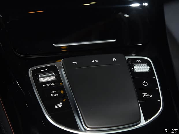 北京奔馳 奔馳EQC 2020款 EQC 350 4MATIC