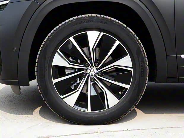 上汽大众 途昂X 2020款 改款 380TSI 四驱尊崇豪华极夜限定版