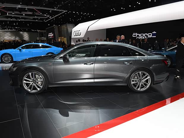 一汽-大众奥迪 奥迪A6L新能源 2019款 55 TFSIe quattro 一汽-大众奥迪 奥迪A6L新能源 2019款 55 TFSIe quattro