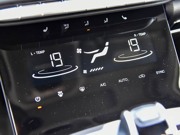 奇瑞汽车 瑞虎8 PLUS新能源 2021款 PHEV 奇瑞汽车 瑞虎8 PLUS新能源 2021款 PHEV