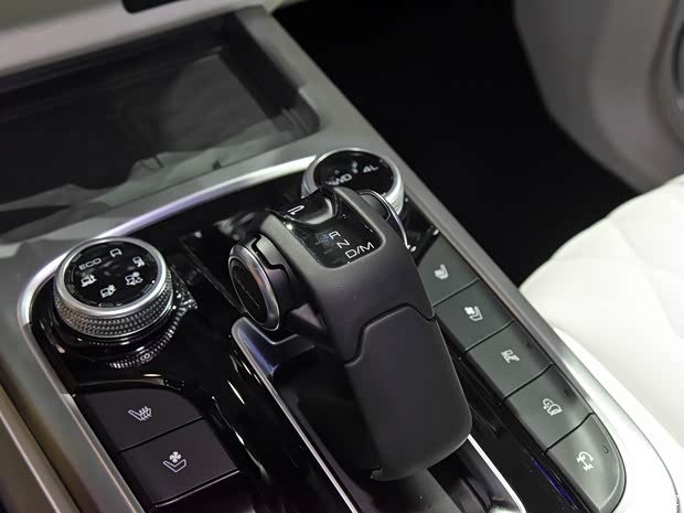 长城汽车 坦克300 2022款 HEV 长城汽车 坦克300 2022款 HEV